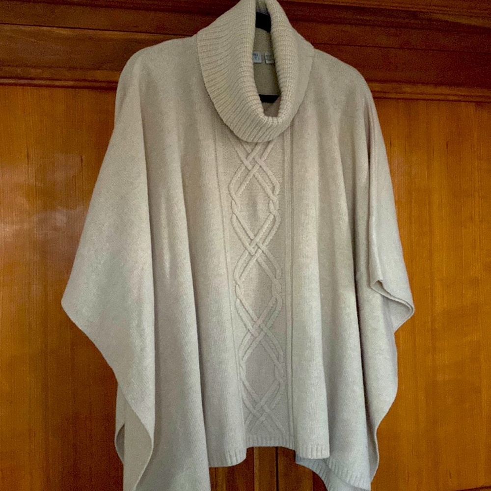 Esprit poncho